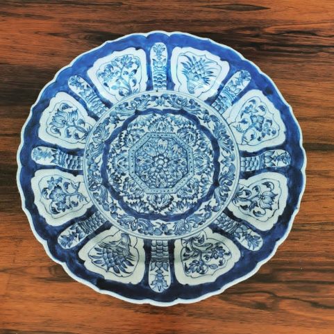 Chinese Wanli period Kraak dish c 1600
