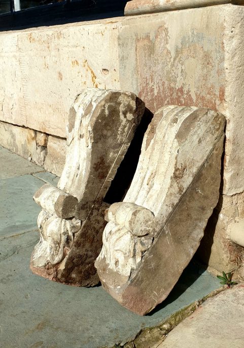 Tasmanian Colonial Stone Corinthian buttresses c 1840