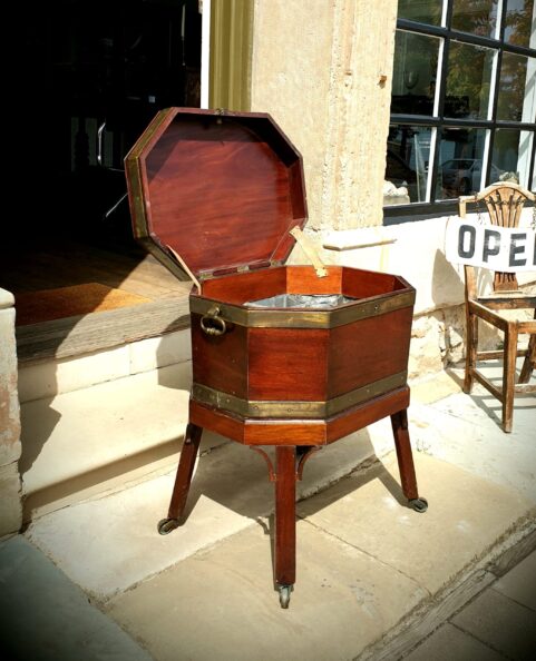 George III mahogany Wine Cellarette c1760