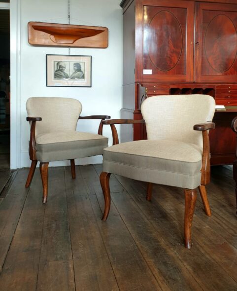 Pair of 1940s Tasmanian Oak Chairs