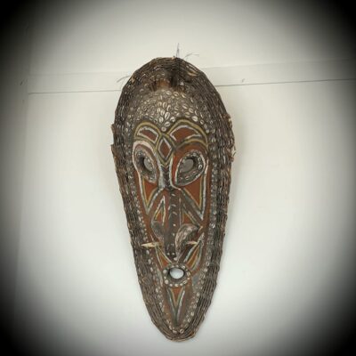 PNG Ceremonial Shield c1930