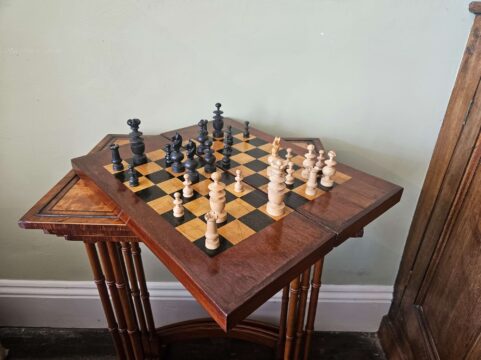 English Boxwood Chess Set & Board c1850