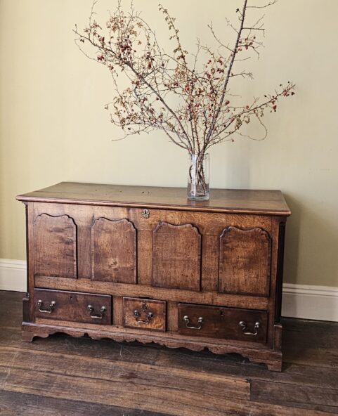 Lancashire Oak Blanket Chest c1760