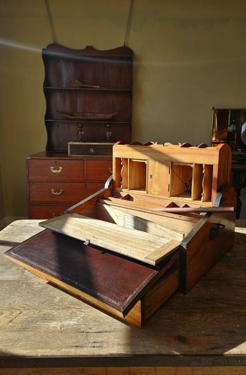 Harlequin Top Campaign Box Hong Kong c1850